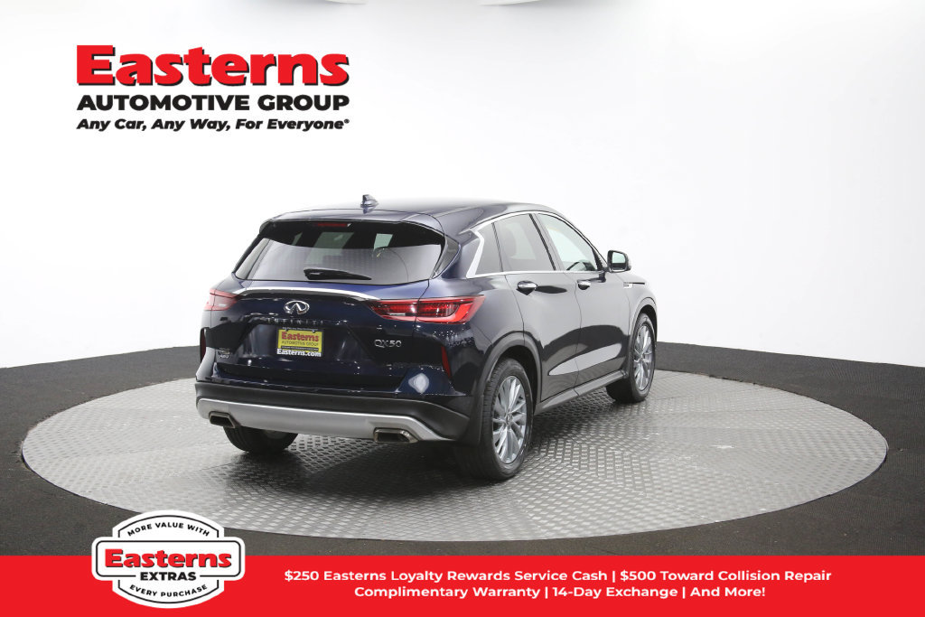 Used 2023 INFINITI QX50 Pure AWD/4WD image 40