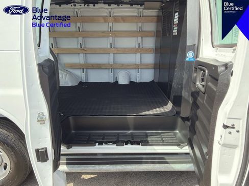 Used 2025 GMC Savana 2500 w/ Driver Convenience Package RWD image 11
