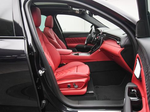 New 2026 Maserati Grecale Modena image 45