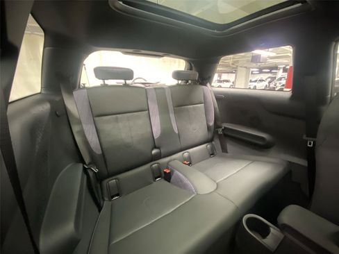 New 2026 MINI Cooper 2-Door Hardtop FWD image 29