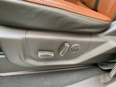 Used 2019 Ford F350 King Ranch w/ King Ranch Ultimate Package image 10