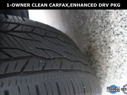 Used 2024 Chevrolet Traverse RS FWD image 34