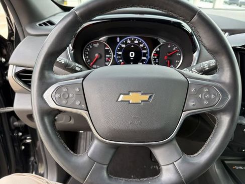 Certified 2023 Chevrolet Traverse Premier image 16