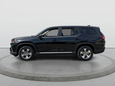 Used 2025 Honda Pilot EX-L image 4