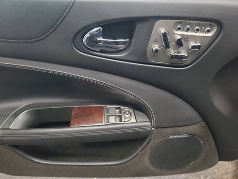 Used 2010 Jaguar XKR R RWD image 10