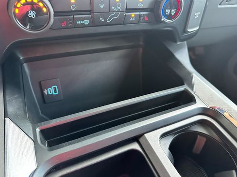 Used 2023 Ford F250 XLT w/ Black Appearance Package AWD/4WD image 42