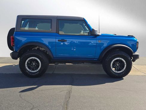 Used 2021 Ford Bronco 2-Door w/ Sasquatch Package image 2