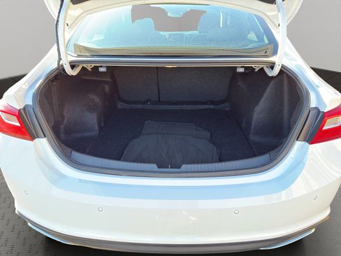 Used 2024 Chevrolet Malibu RS image 20