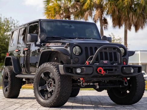 Used 2015 Jeep Wrangler Unlimited Rubicon AWD/4WD image 1