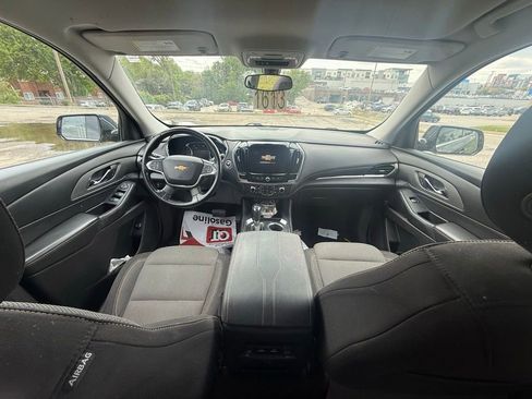 Used 2019 Chevrolet Traverse LT AWD/4WD image 5