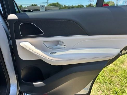 Used 2026 Mercedes-Benz GLE 350 4MATIC image 23