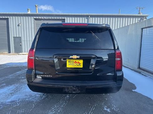 Used 2019 Chevrolet Suburban LT image 6