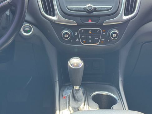 Used 2020 Chevrolet Equinox LT w/ Midnight Edition FWD image 15