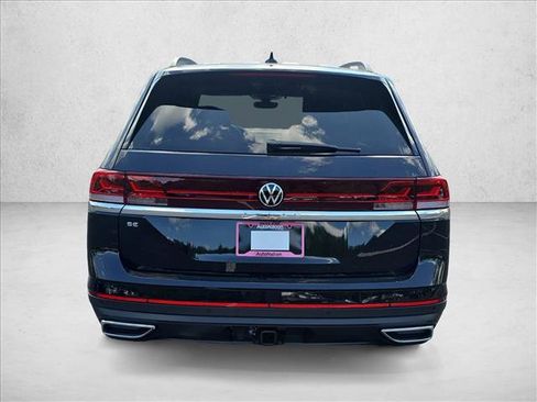 New 2026 Volkswagen Atlas SE FWD image 4