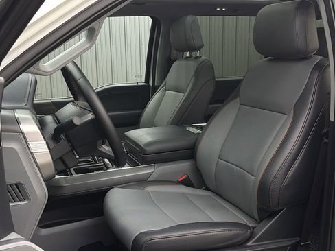 Used 2025 Ford F150 Lariat w/ Equipment Group 502A High image 32