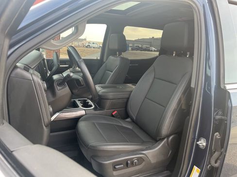 Used 2022 Chevrolet Silverado 1500 LTZ w/ LTZ Premium Package image 17