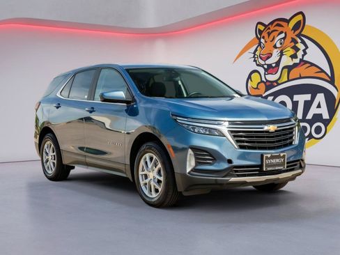 Used 2024 Chevrolet Equinox LT AWD/4WD image 3