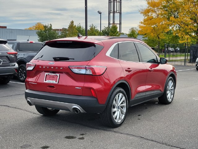 Used 2022 Ford Escape Titanium w/ Titanium Elite Package AWD/4WD image 4