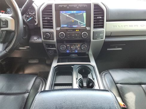 Used 2021 Ford F250 Lariat w/ Lariat Ultimate Package image 15