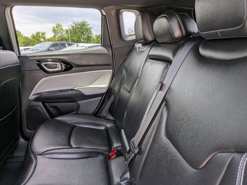 Used 2025 Jeep Compass Limited AWD/4WD image 20