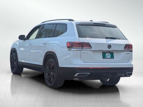 Used 2023 Volkswagen Atlas SE w/ Panoramic Sunroof Package image 6
