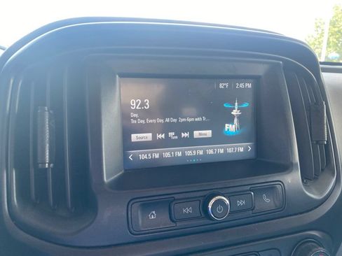 Used 2017 GMC Canyon W/T w/ Convenience Package RWD image 21