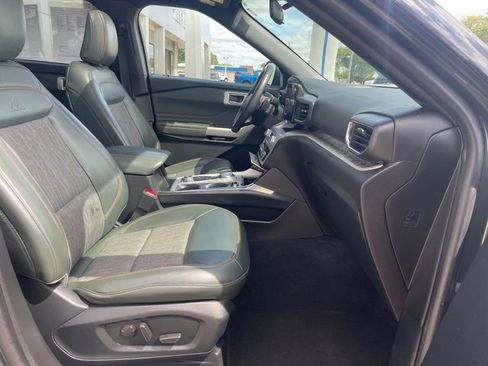 Used 2023 Ford Explorer Timberline image 17