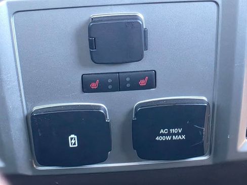 Used 2019 Ford F150 King Ranch w/ Equipment Group 601A Luxury AWD/4WD image 22