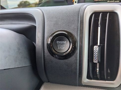 Certified 2025 Ford Expedition Max Active image 28