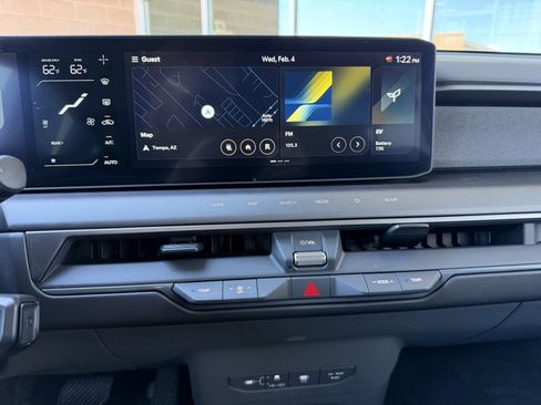 Used 2024 Kia EV9 Light Long Range image 18