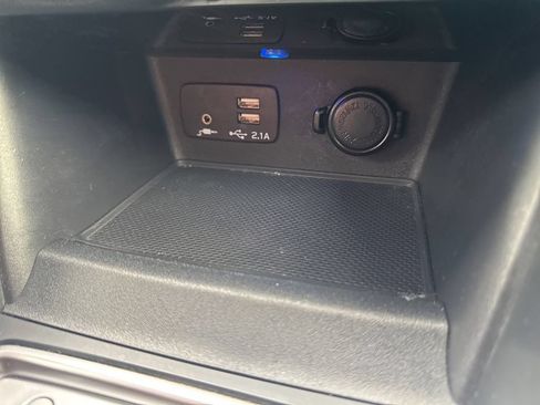 Used 2023 Subaru Forester Premium AWD/4WD image 21