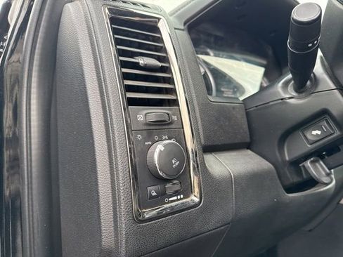 Used 2014 RAM 1500 Sport w/ Trailer Tow Group image 16