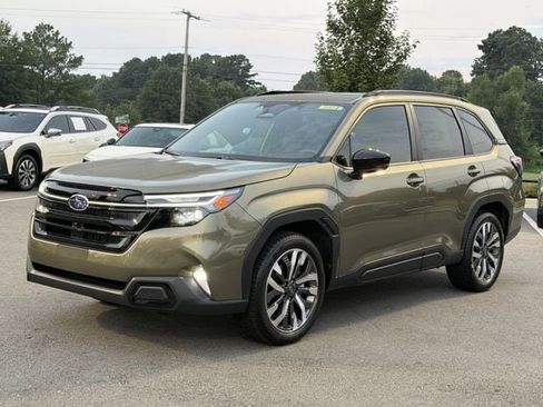 Certified 2026 Subaru Forester Touring AWD/4WD image 7