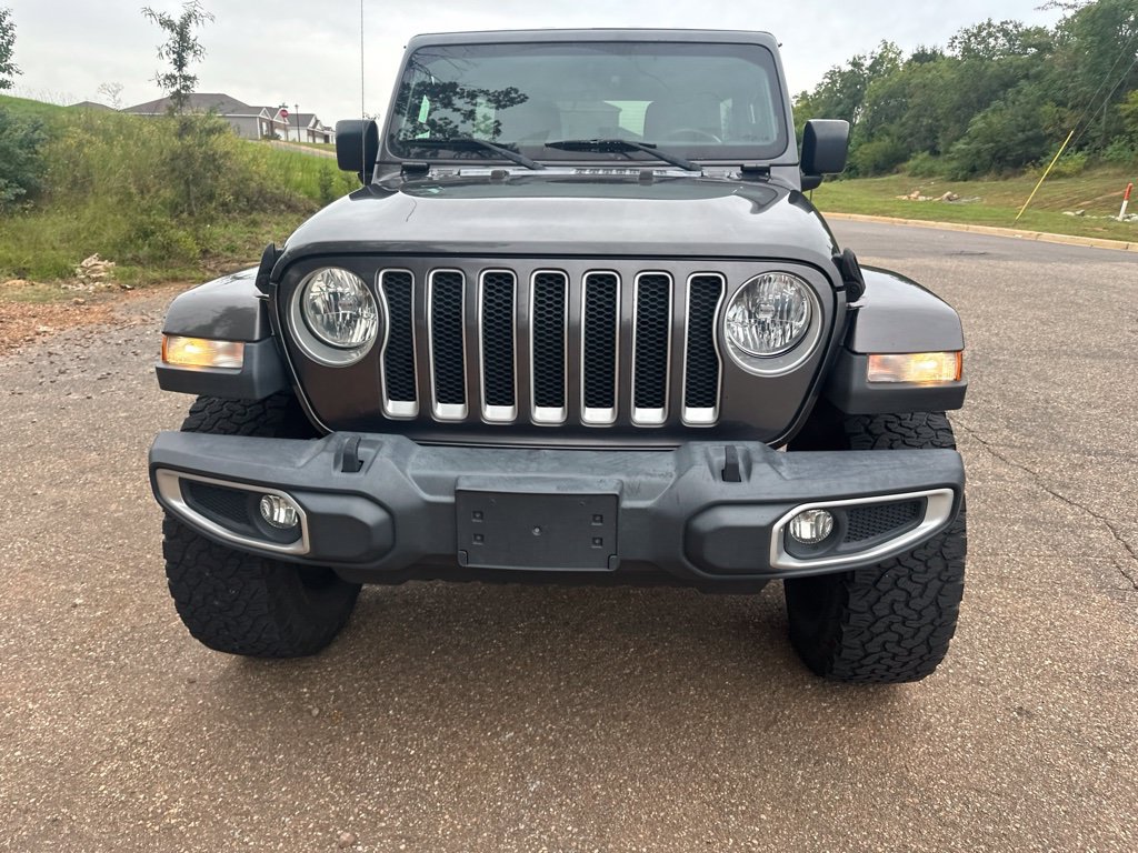 Used 2018 Jeep Wrangler Unlimited Sahara AWD/4WD image 5