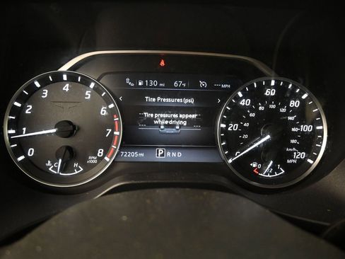 Used 2021 Nissan Titan S w/ S Utility Package image 16