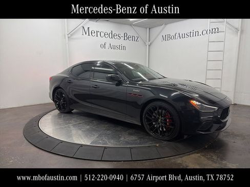 Used 2021 Maserati Ghibli Trofeo RWD image 1