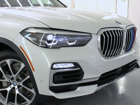 Used 2019 BMW X5 xDrive40i AWD/4WD image 22