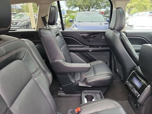 Used 2024 Lincoln Aviator Reserve image 30