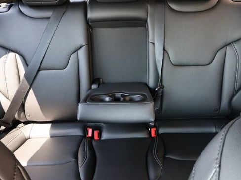 New 2025 Jeep Compass Limited image 35