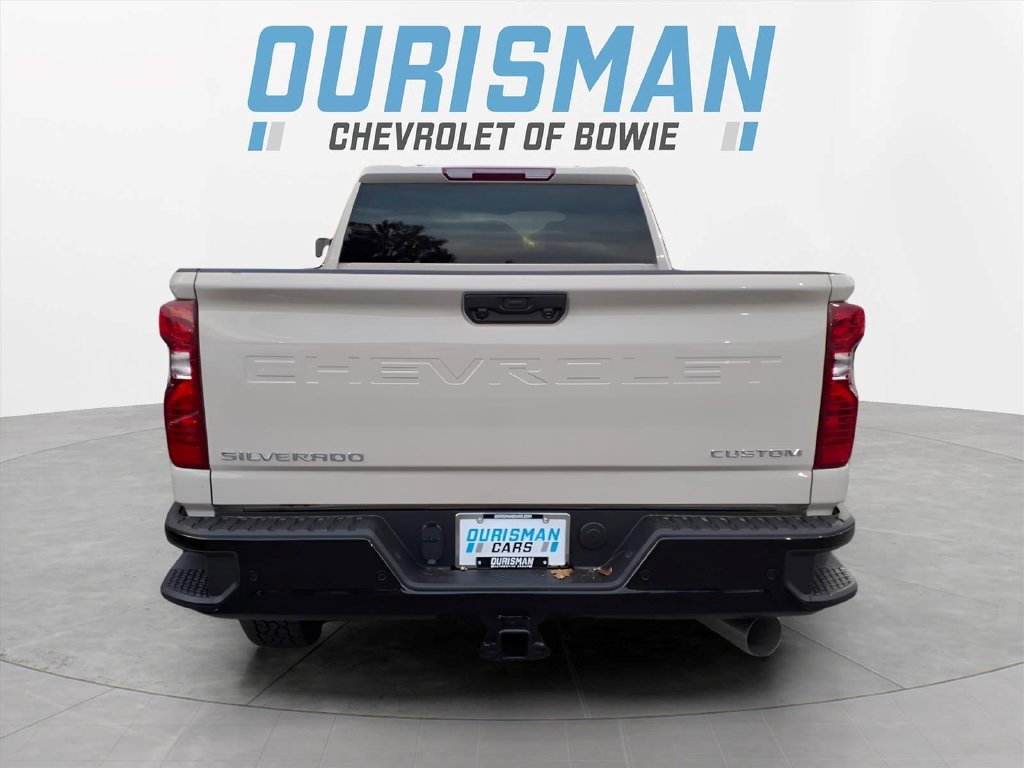 New 2026 Chevrolet Silverado 2500 Custom w/ Custom Value Package AWD/4WD image 4