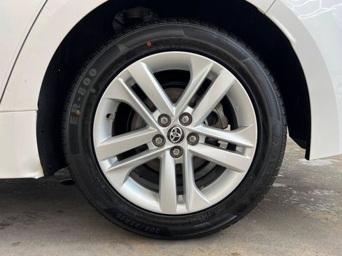 Used 2020 Toyota Corolla SE FWD image 28