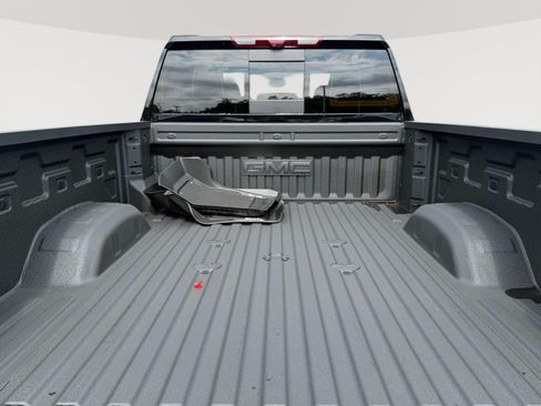 Used 2026 GMC Sierra 2500 AT4X AWD/4WD image 32