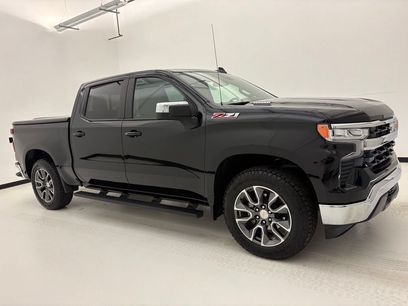 Used 2025 Chevrolet Silverado 1500 LT