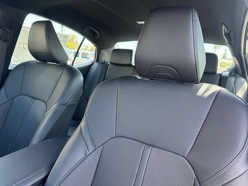 New 2026 Toyota Camry XSE FWD image 18