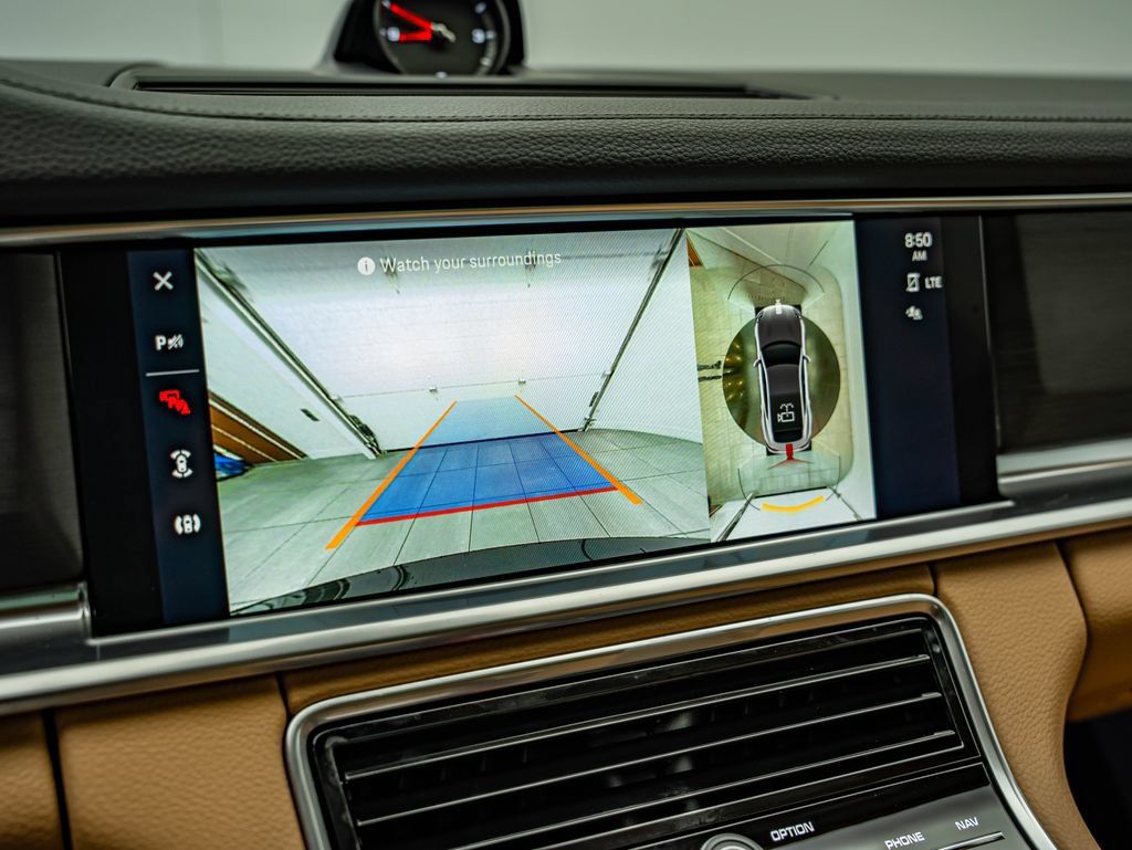 Certified 2023 Porsche Panamera Platinum Edition RWD image 32