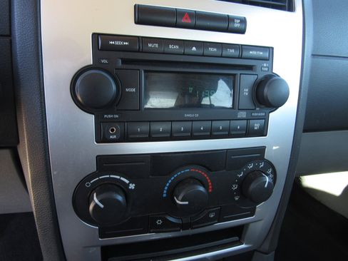 Used 2007 Dodge Charger SE w/ Comfort Seating Group image 17