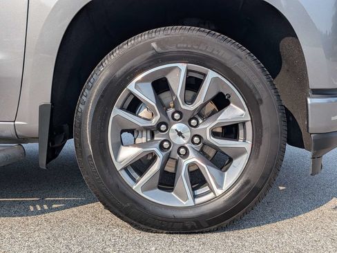 Used 2020 Chevrolet Silverado 1500 RST AWD/4WD image 10