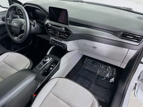 Certified 2024 Ford Escape Active image 32