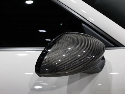 Used 2021 Porsche 718 Cayman GT4 w/ Light Design Package image 22