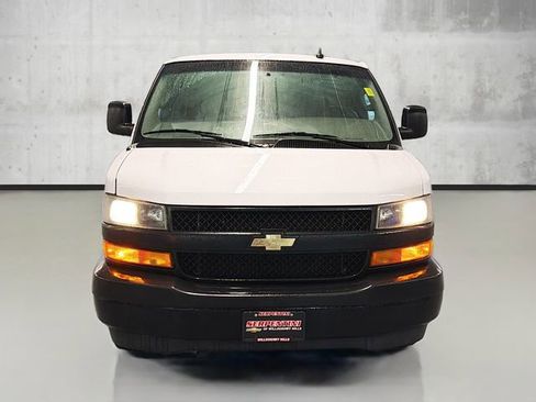 Used 2020 Chevrolet Express 2500 w/ Driver Convenience Package image 2